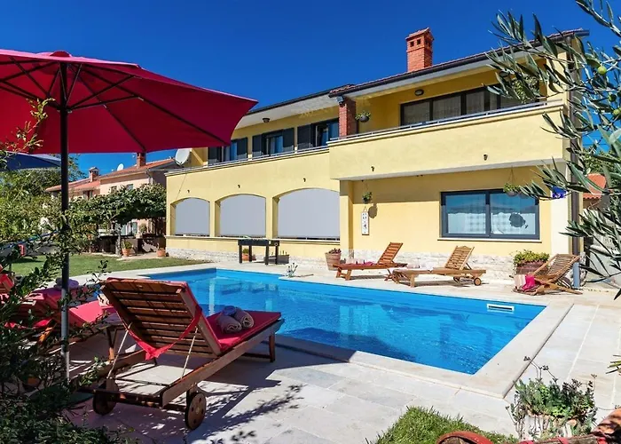 Vakantiehuis Leona *